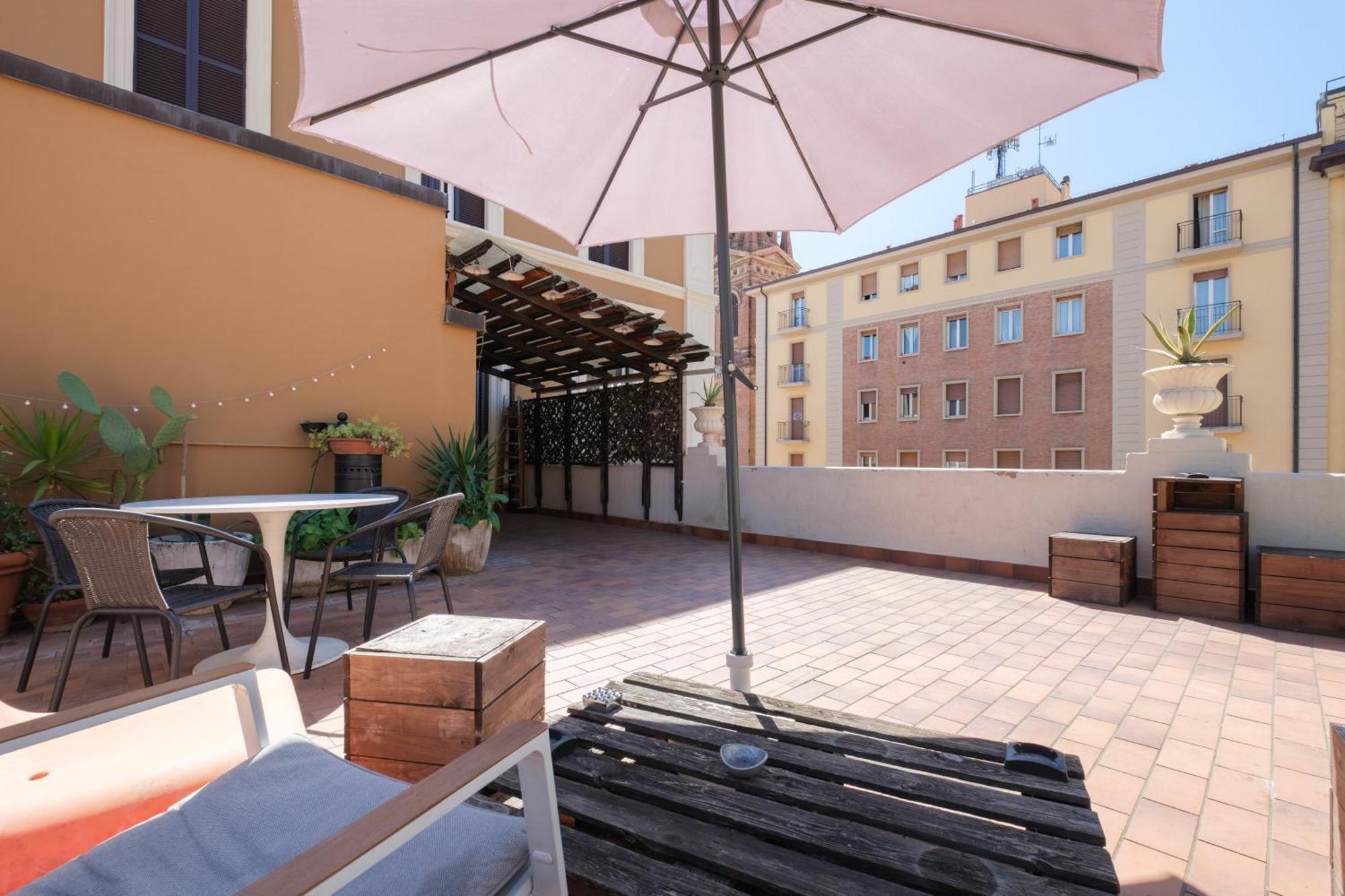 Ostello Umile Bologna Bagian luar foto