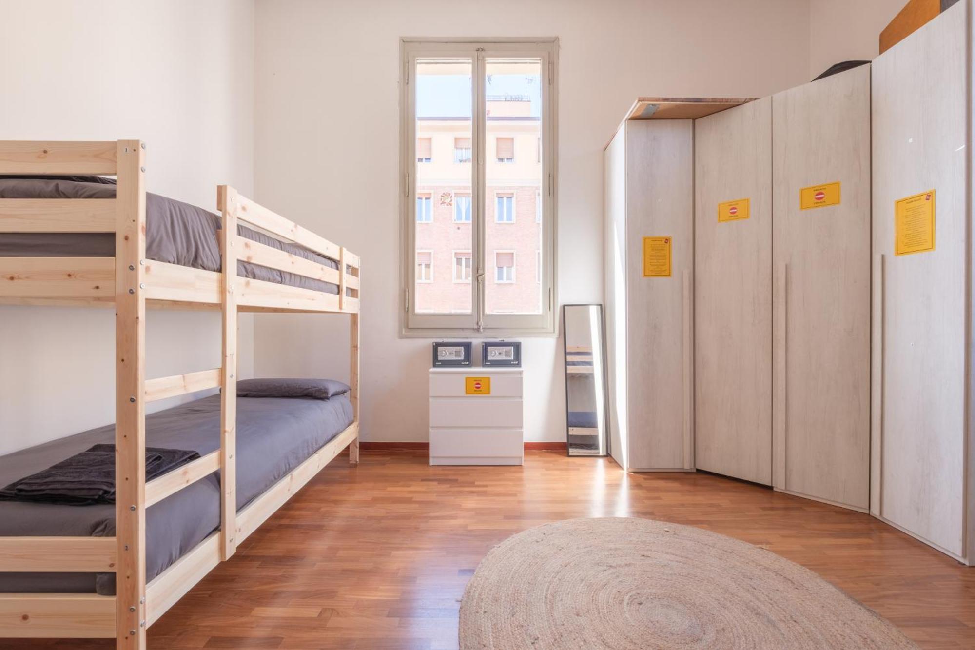 Ostello Umile Bologna Bagian luar foto